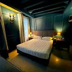 San Simeon Apartments